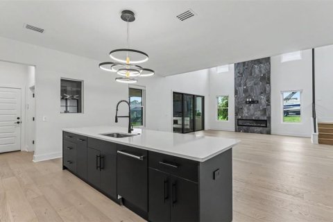 Купить виллу или дом в Лейкленд, Флорида 12 комнат, 370.96м2, № 2111623 - фото 10