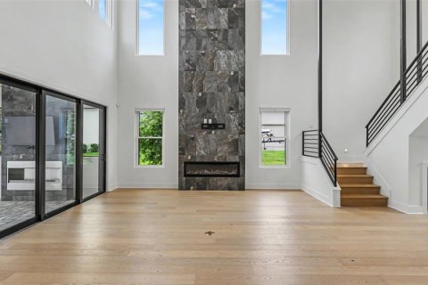 Купить виллу или дом в Лейкленд, Флорида 12 комнат, 370.96м2, № 2111623 - фото 2