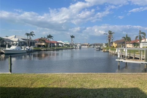 Land in Punta Gorda, Florida № 1909109 - photo 1