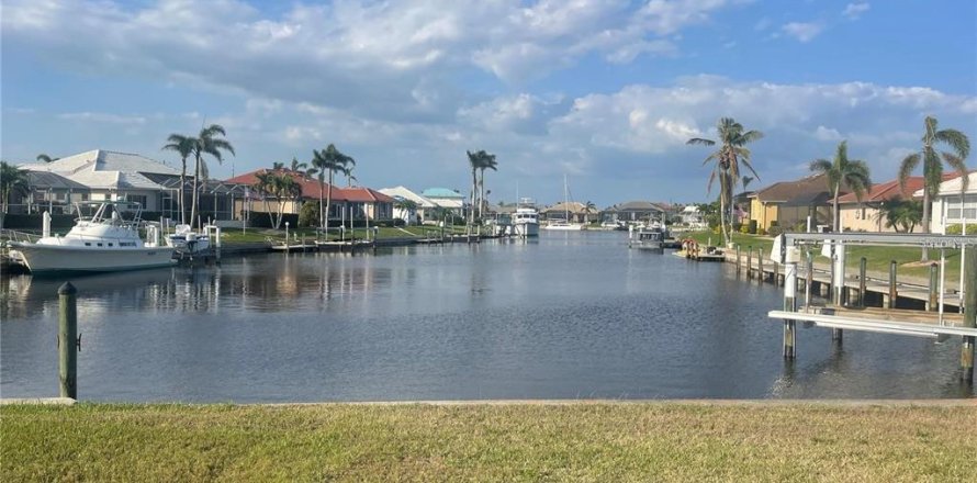 Land in Punta Gorda, Florida № 1909109