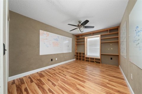 House in Kissimmee, Florida 4 bedrooms, 273.88 sq.m. № 2231603 - photo 26