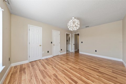 House in Kissimmee, Florida 4 bedrooms, 273.88 sq.m. № 2231603 - photo 23