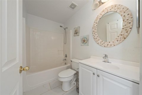 House in Kissimmee, Florida 4 bedrooms, 273.88 sq.m. № 2231603 - photo 24