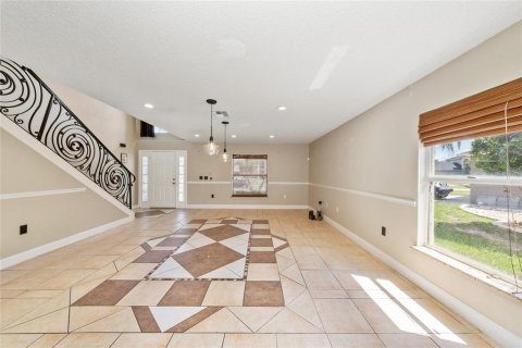 House in Kissimmee, Florida 4 bedrooms, 273.88 sq.m. № 2231603 - photo 9