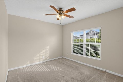 Villa ou maison à vendre à Groveland, Floride: 3 chambres, 176.42 m2 № 2349166 - photo 18