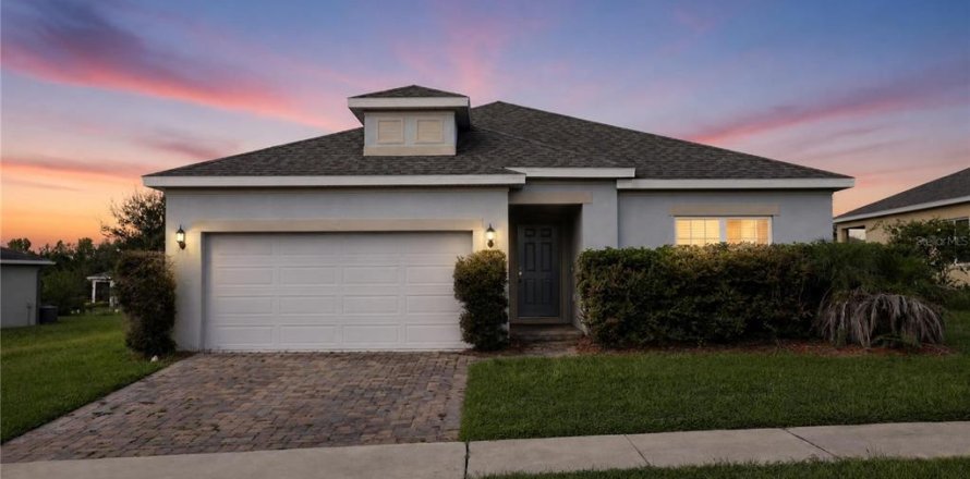 Villa ou maison à Groveland, Floride 3 chambres, 176.42 m2 № 2349166
