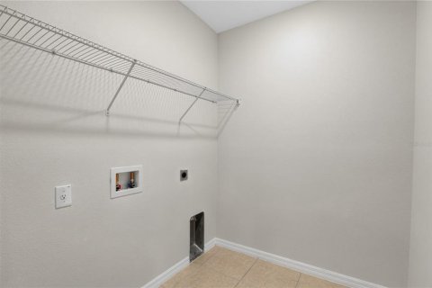 Villa ou maison à vendre à Groveland, Floride: 3 chambres, 176.42 m2 № 2349166 - photo 21