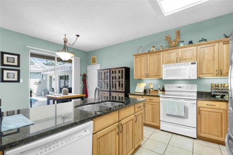 Villa ou maison à vendre à Clermont, Floride: 2 chambres, 159.98 m2 № 2231416 - photo 19