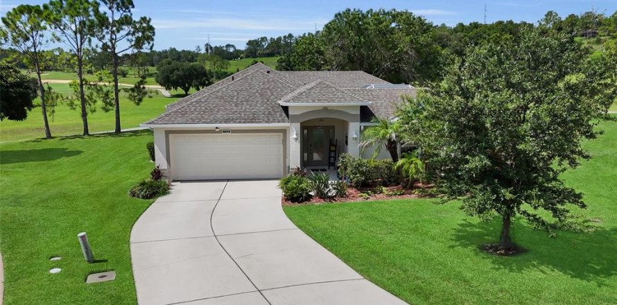 Villa ou maison à Clermont, Floride 2 chambres, 159.98 m2 № 2231416