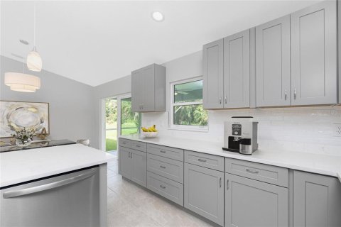 Casa en venta en North Port, Florida, 3 dormitorios, 133.5 m2 № 1840514 - foto 8