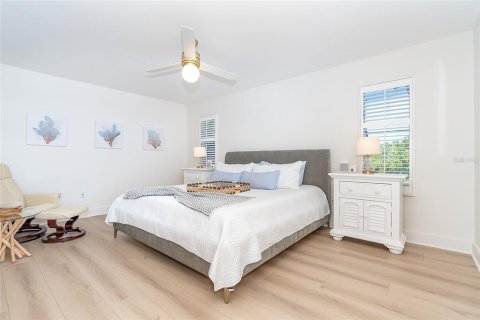 House in Placida, Florida 4 bedrooms, 225.1 sq.m. № 2212666 - photo 22