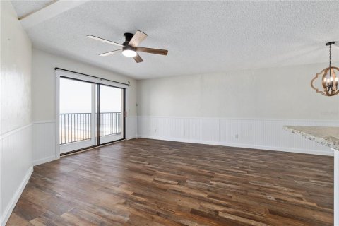 Condo in Flagler Beach, Florida, 2 bedrooms  № 1722804 - photo 13