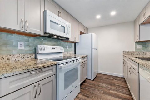 Condo in Flagler Beach, Florida, 2 bedrooms  № 1722804 - photo 4