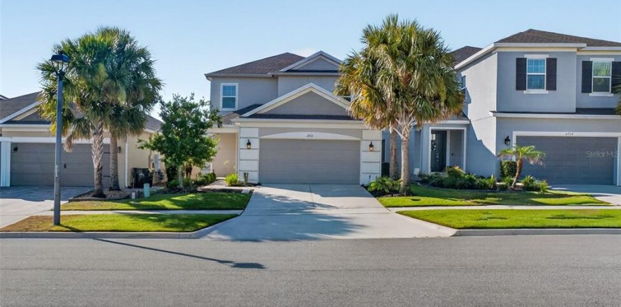 Casa en Clermont, Florida 4 dormitorios, 266.82 m2 № 2201262