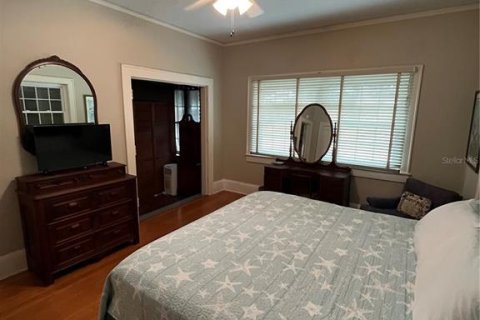 House in Winter Haven, Florida 6 bedrooms, 566.7 sq.m. № 252386 - photo 20