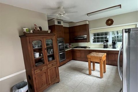 House in Winter Haven, Florida 6 bedrooms, 566.7 sq.m. № 252386 - photo 25
