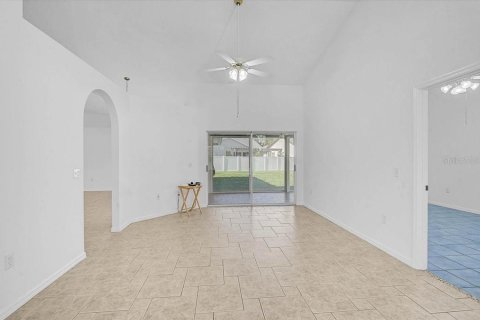 Villa ou maison à vendre à Bradenton, Floride: 3 chambres, 151.8 m2 № 2149411 - photo 8