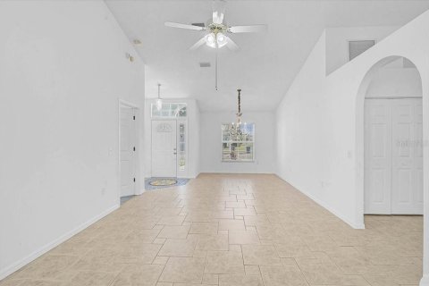 Villa ou maison à vendre à Bradenton, Floride: 3 chambres, 151.8 m2 № 2149411 - photo 6