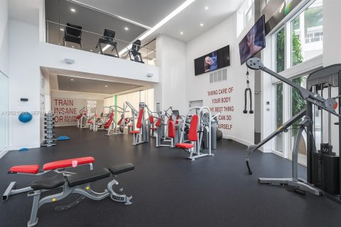 Condominio en venta en Miami, Florida, 2 dormitorios, 165.74 m2 № 2145914 - foto 12