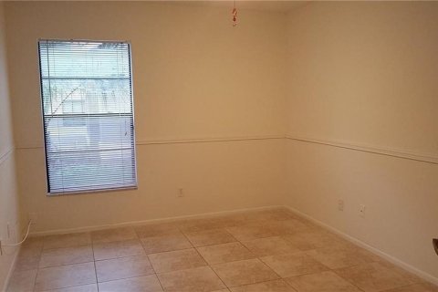 Villa ou maison à vendre à Apopka, Floride: 3 chambres, 143.26 m2 № 1801872 - photo 4
