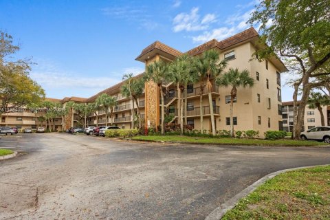 Condo à Tamarac, Floride, 2 chambres  № 2045782
