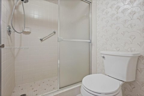 Copropriété à vendre à Tamarac, Floride: 2 chambres, 117.99 m2 № 2045782 - photo 10