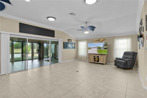 Villa ou maison à vendre à The Villages, Floride: 3 chambres, 215.53 m2 № 1761064 - photo 7