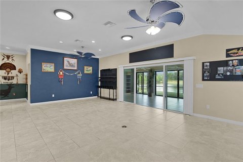 Villa ou maison à vendre à The Villages, Floride: 3 chambres, 215.53 m2 № 1761064 - photo 11