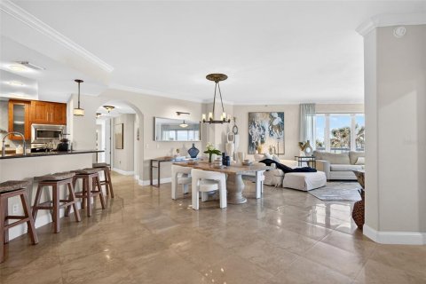 Condo in Daytona Beach Shores, Florida, 3 bedrooms  № 2145447 - photo 4