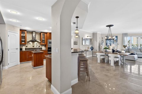 Condo in Daytona Beach Shores, Florida, 3 bedrooms  № 2145447 - photo 23