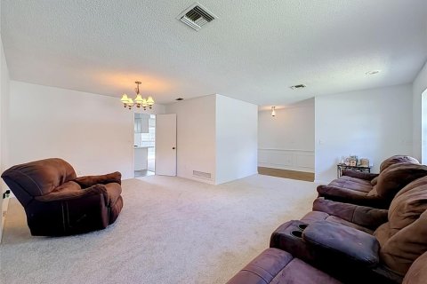 Casa en venta en Orlando, Florida, 4 dormitorios, 165.27 m2 № 2387605 - foto 16