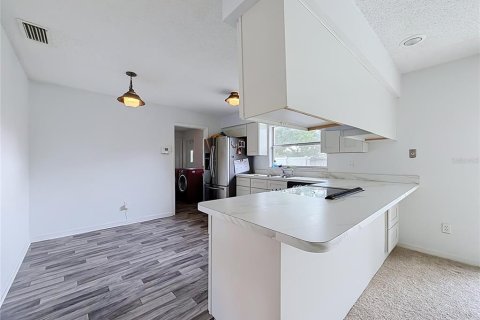 Casa en venta en Orlando, Florida, 4 dormitorios, 165.27 m2 № 2387605 - foto 29