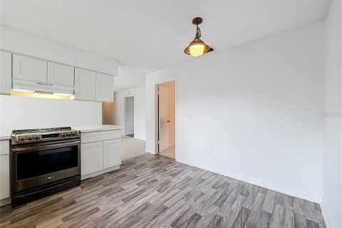 Casa en venta en Orlando, Florida, 4 dormitorios, 165.27 m2 № 2387605 - foto 24