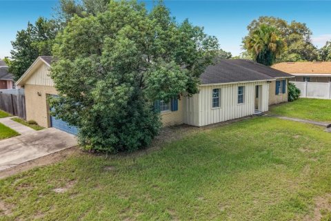 Casa en venta en Orlando, Florida, 4 dormitorios, 165.27 m2 № 2387605 - foto 5