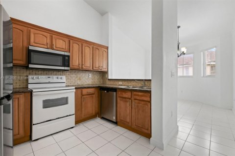 Condo in Homestead, Florida, 3 bedrooms  № 1968356 - photo 6
