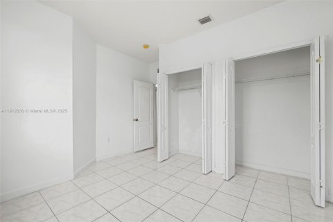 Condo in Homestead, Florida, 3 bedrooms  № 1968356 - photo 16