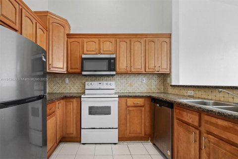 Condo in Homestead, Florida, 3 bedrooms  № 1968356 - photo 7