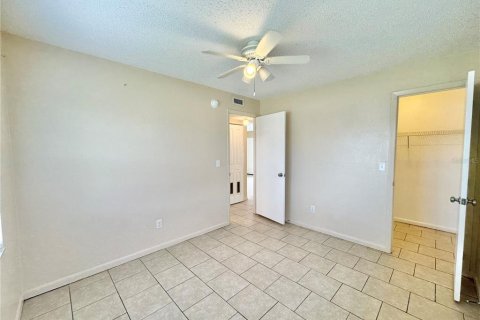 Appartement à louer à Lake Wales, Floride: 2 chambres, 75.44 m2 № 2103230 - photo 16