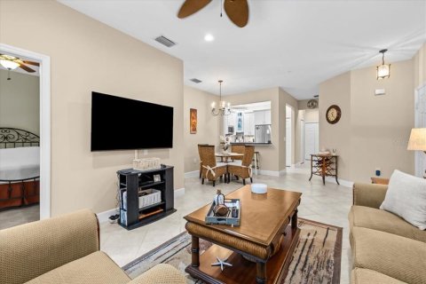 Condo in Sarasota, Florida, 3 bedrooms  № 1806566 - photo 9