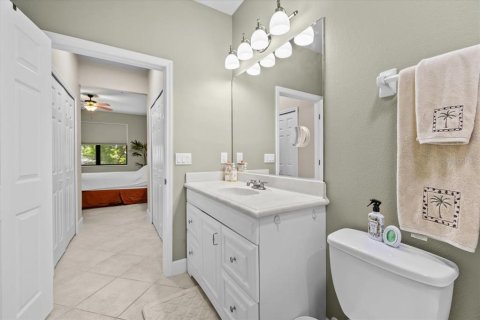Condo in Sarasota, Florida, 3 bedrooms  № 1806566 - photo 16