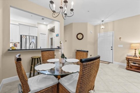 Condo in Sarasota, Florida, 3 bedrooms  № 1806566 - photo 10