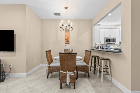 Condo in Sarasota, Florida, 3 bedrooms  № 1806566 - photo 6