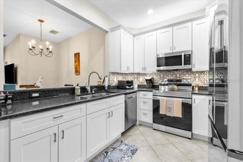 Condo in Sarasota, Florida, 3 bedrooms  № 1806566 - photo 20