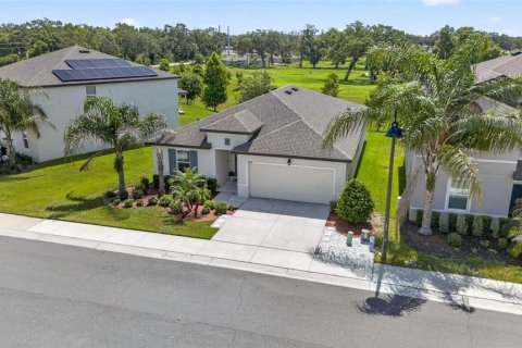 Villa ou maison à vendre à Zephyrhills, Floride: 4 chambres, 171.13 m2 № 2217537 - photo 6