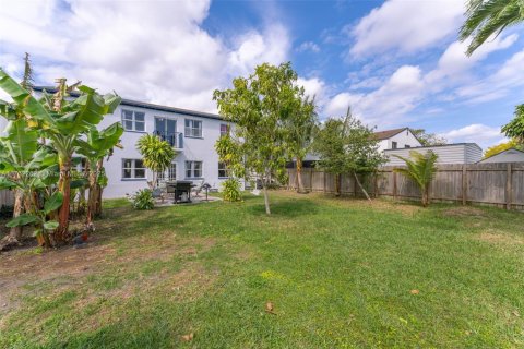 House in Homestead, Florida 5 bedrooms, 216.18 sq.m. № 1959409 - photo 20