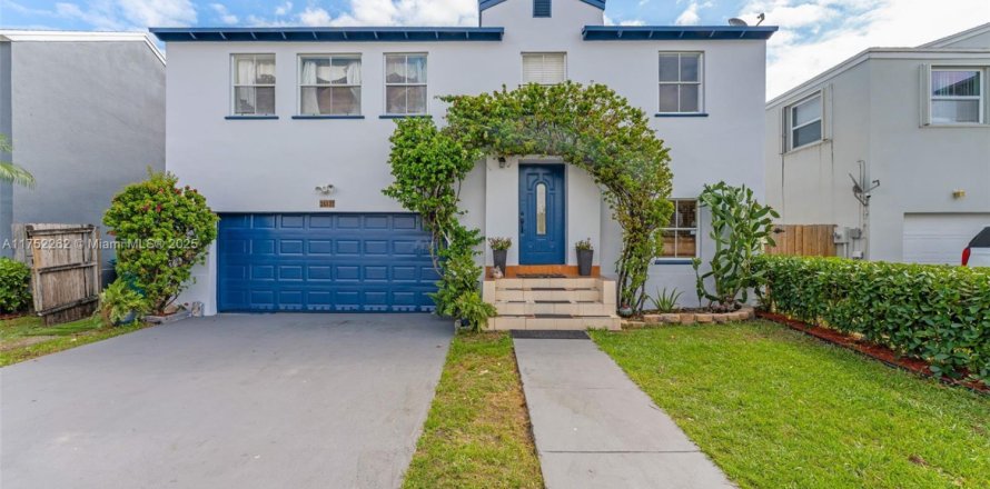 House in Homestead, Florida 5 bedrooms, 216.18 sq.m. № 1959409