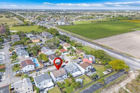 House in Homestead, Florida 5 bedrooms, 216.18 sq.m. № 1959409 - photo 22