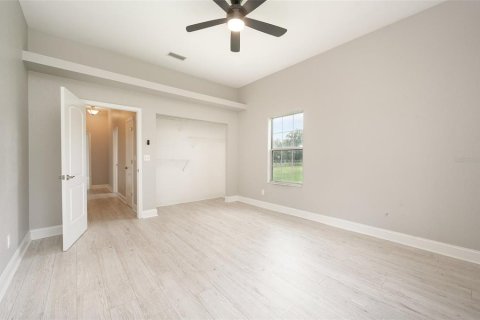 Casa en venta en Groveland, Florida, 4 dormitorios, 235.97 m2 № 1899910 - foto 19