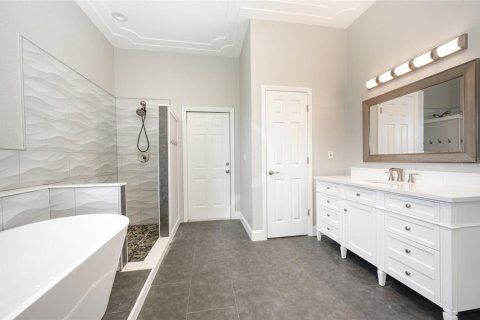 Casa en venta en Groveland, Florida, 4 dormitorios, 235.97 m2 № 1899910 - foto 13
