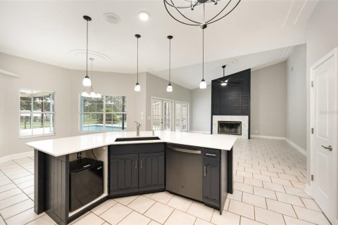 Casa en venta en Groveland, Florida, 4 dormitorios, 235.97 m2 № 1899910 - foto 8